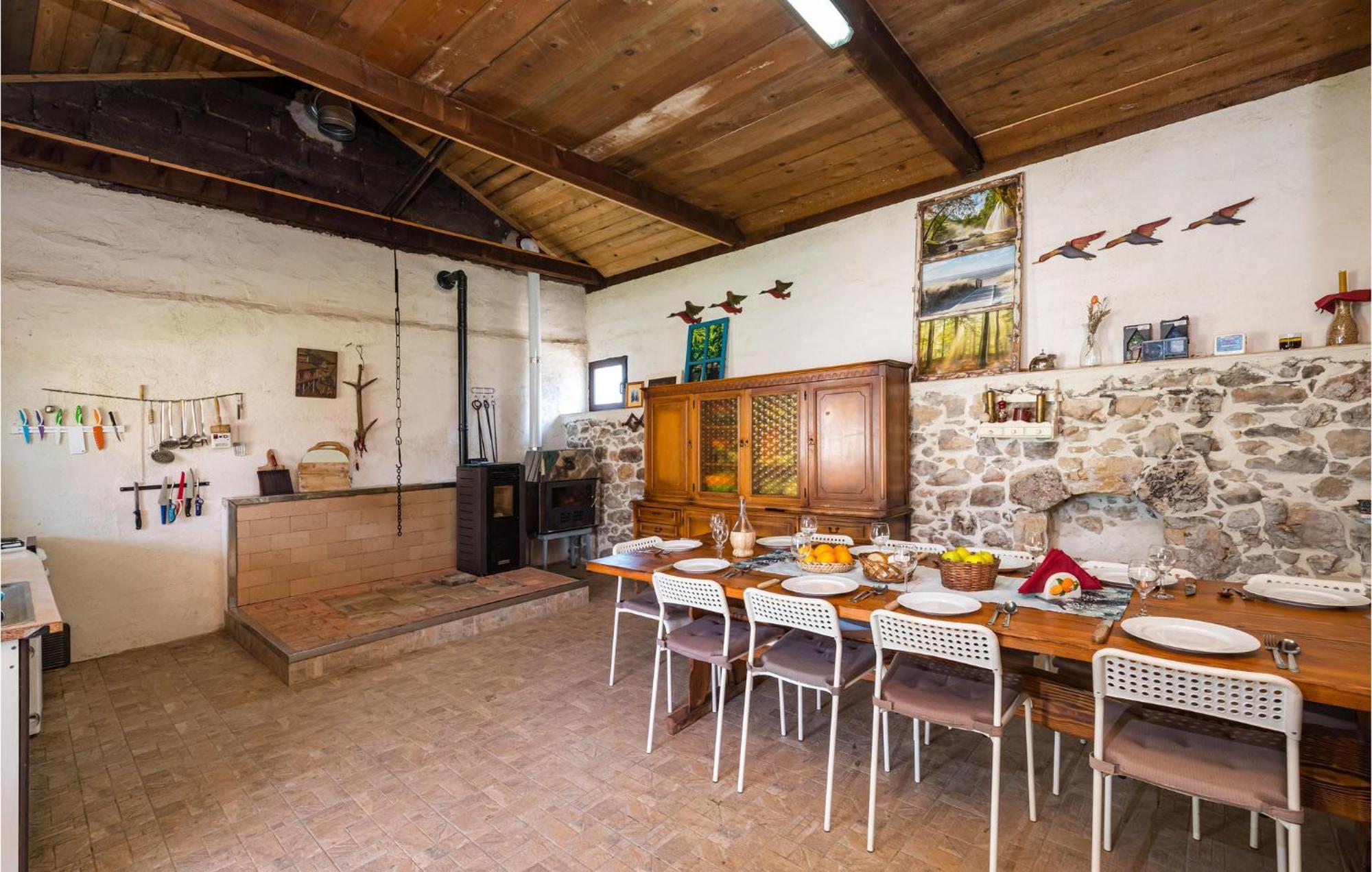 Pet Friendly Home In Murvica With Kitchen Bagian luar foto